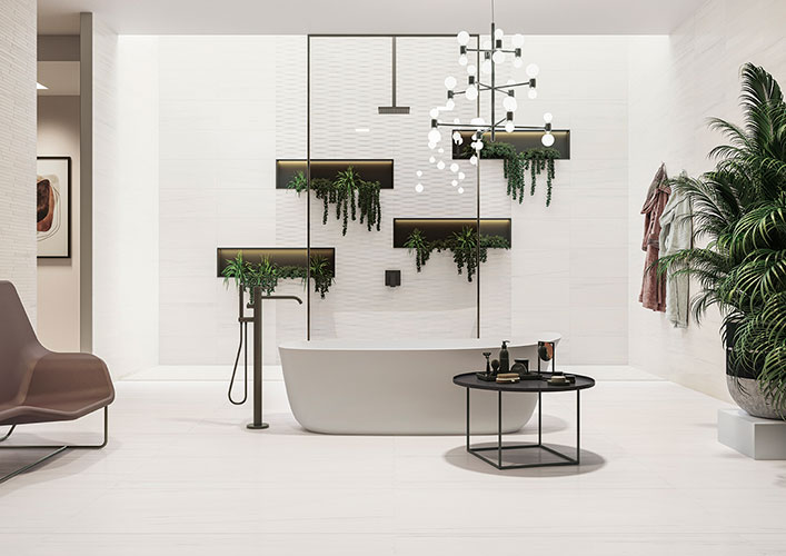 Immagine di un grande e luminoso ambiente bagno con pavimenti e rivestimenti serie Charme colore Biancospino.