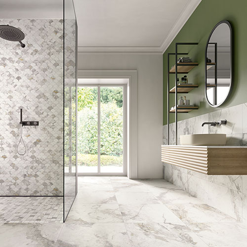 Bagno realizzato con variante Beige, serie Golden Age,