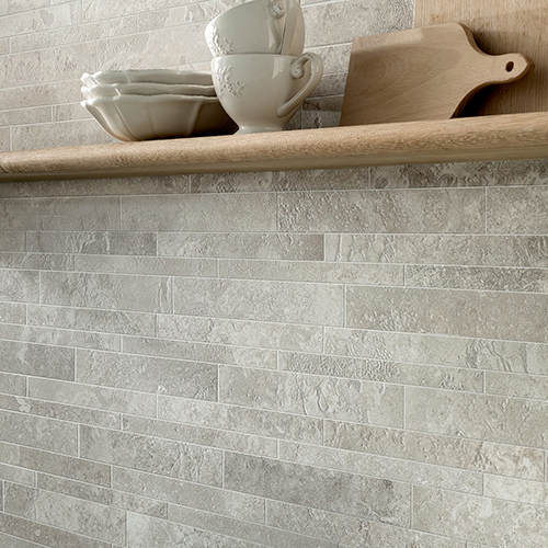 Particolare di un rivestimento della collezione Manor, variante Almond