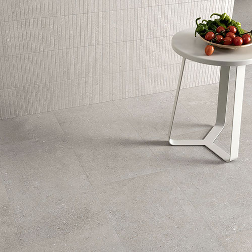 Pavimento e rivestimento della collezione Mytime, variante Oyster