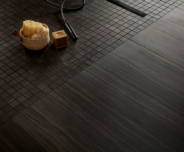 Pavimento della collezione Silky, variante Dark