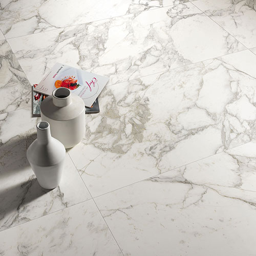 Pavimento della collezione Symphony, variante Snow